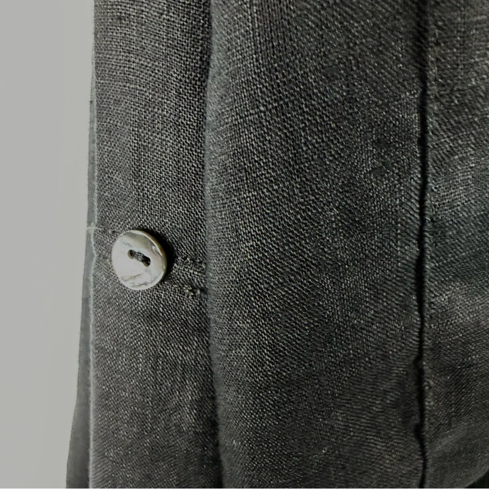 Magaschoni Black 100% Linen Button Down Shirt Roll Tab Sleeve Medium - Picture 15 of 15